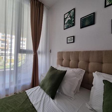 Onix Residence By The Sea, Mamaia Nord นาโวดาริ ภายนอก รูปภาพ