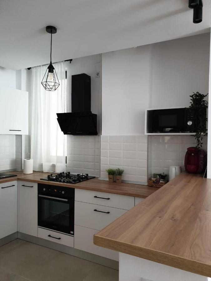 Onix Residence By The Sea, Mamaia Nord นาโวดาริ ภายนอก รูปภาพ